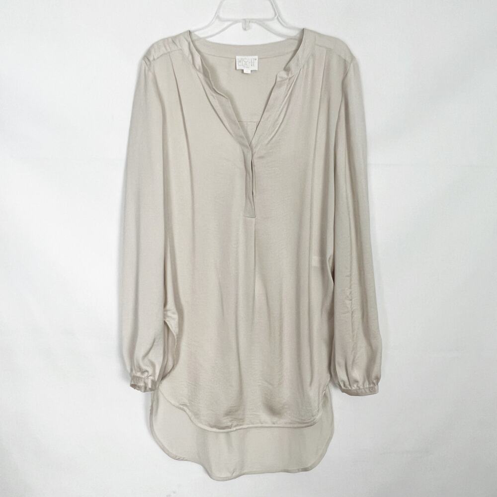 Violet & Claire Women's Puff Sleeves 1/4 Button Top Size Medium